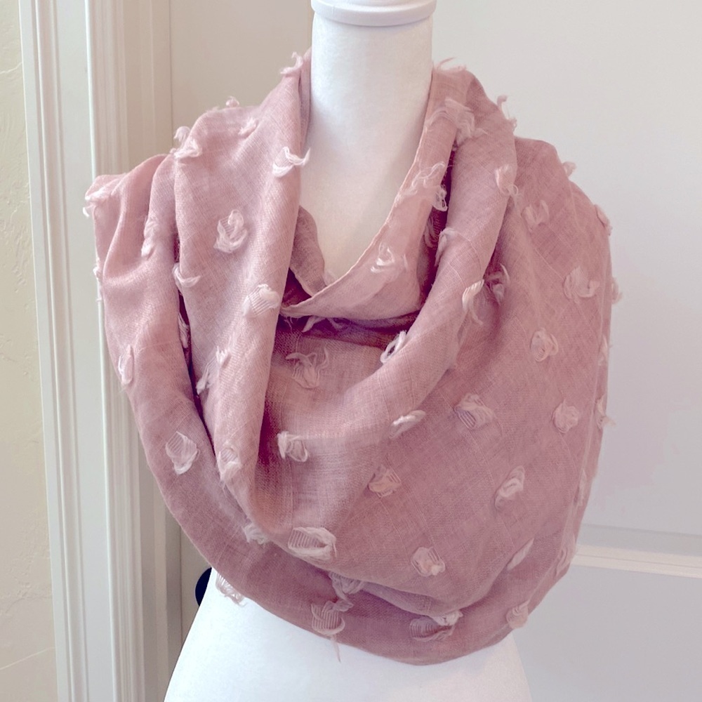 NWT- David and Young Blush pink eyelash puff Scarf/ sarong. One size